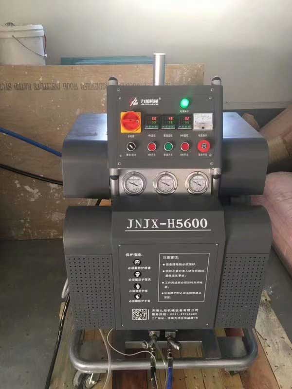 JNJX-H5600（液压）系列影视道具喷涂聚脲设备